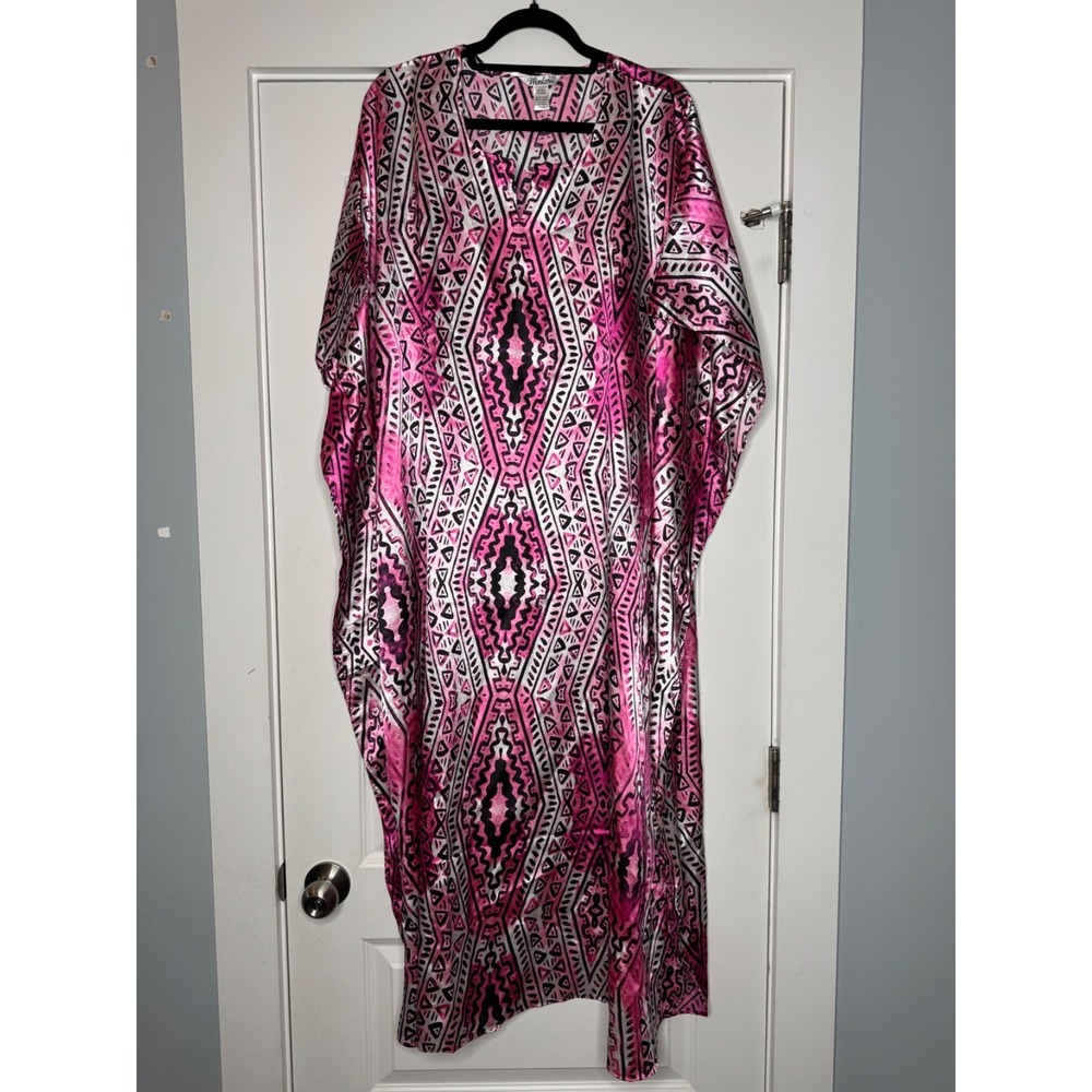 Winlar Vintage Kaftan Pink Geo Lightweight OSFM MuuMuu Gown Housedress Mrs Roper